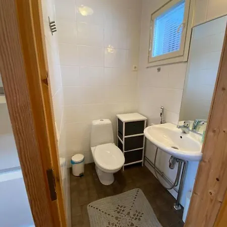 Himoshuvi 2 Prázdninový dům *